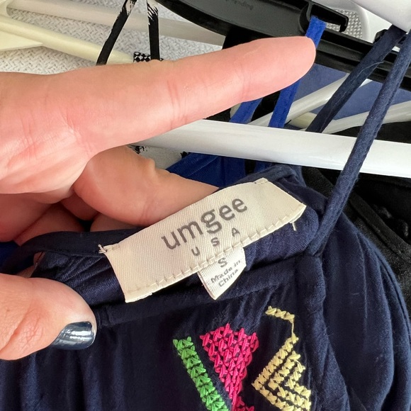 Navy Pattern Dress - Picture 3 of 3